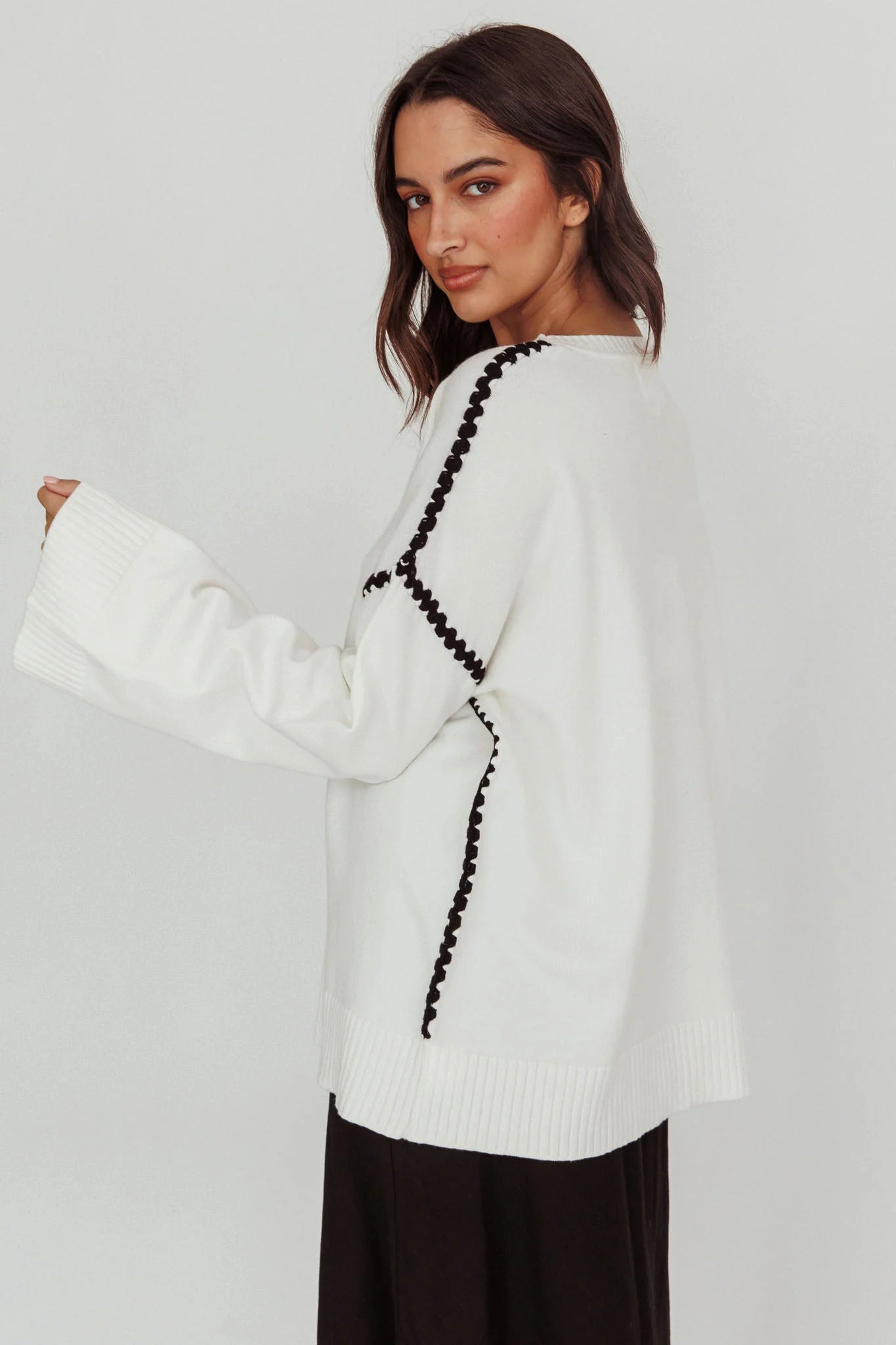 Guardian Contrast Knit Sweater Off White