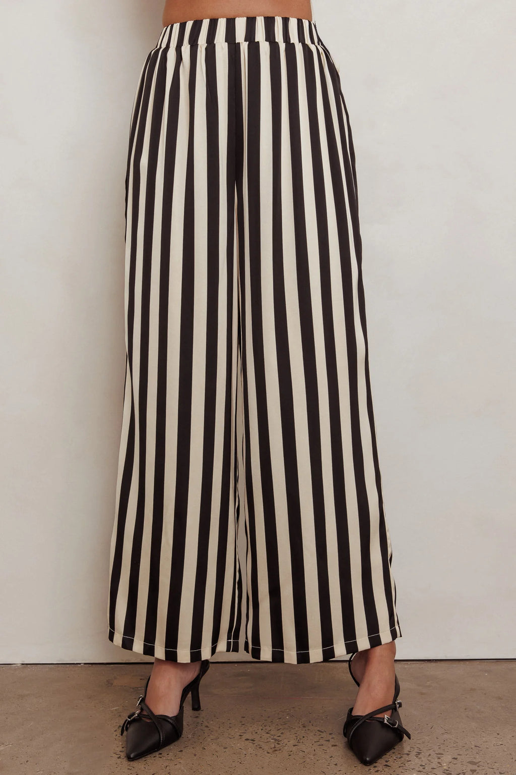 Love Galore Striped Wide Leg Pant Black/Beige
